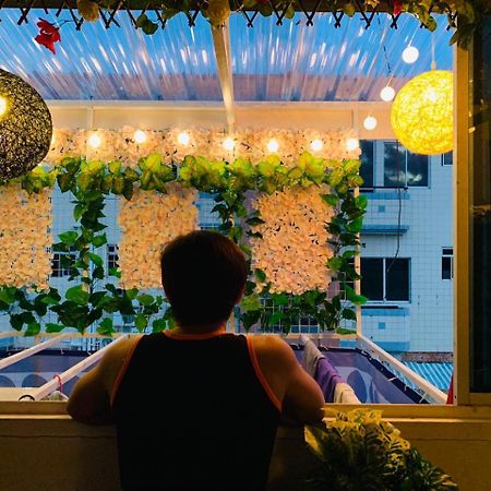 Co.Living Hostel Bandar Seri Begawan Ngoại thất bức ảnh