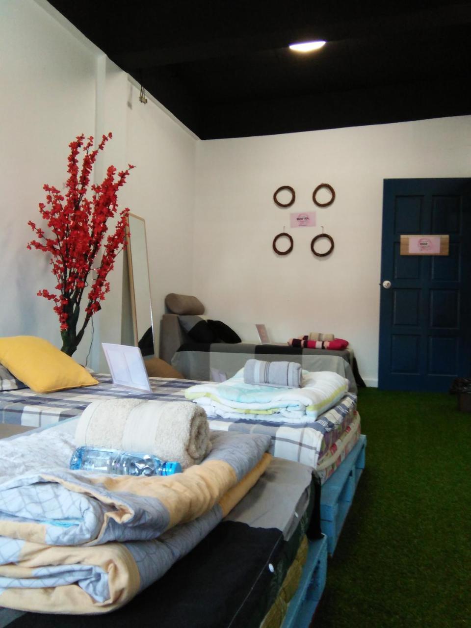 Co.Living Hostel Bandar Seri Begawan Ngoại thất bức ảnh